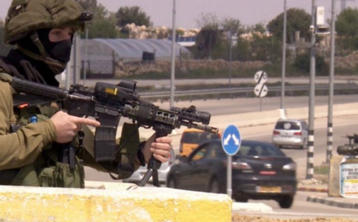 سلمت قوات الاحتلال الإسرائيلي اليوم السبت، مواطنين من بلدة الدوحة ومخيم عايدة في محافظة بيت لحم بلاغين لمراجعة مخابراتها.

وذكرت مصادر محلية، أن قوات الاحتلال ط