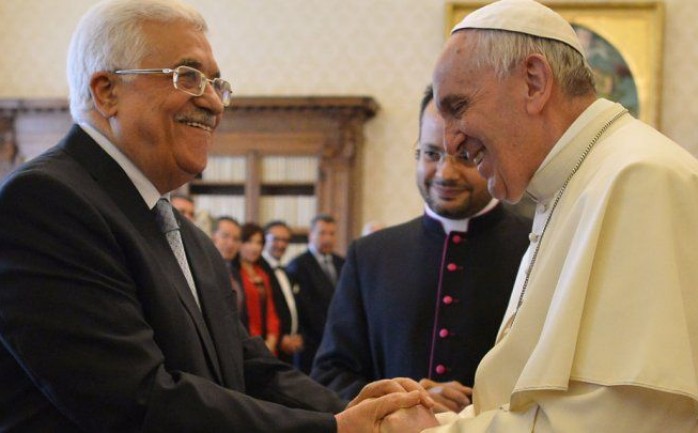 من المقرر أن تفتتح فلسطين يوم غد الجمعة، سفارتها في دولة الفاتيكان بحضور الرئيس محمود عباس.

وبحسب وكالة &quot;وفا الرسمية&quot; فإن الرئيس سيبدأ جولة لتشمل إيط