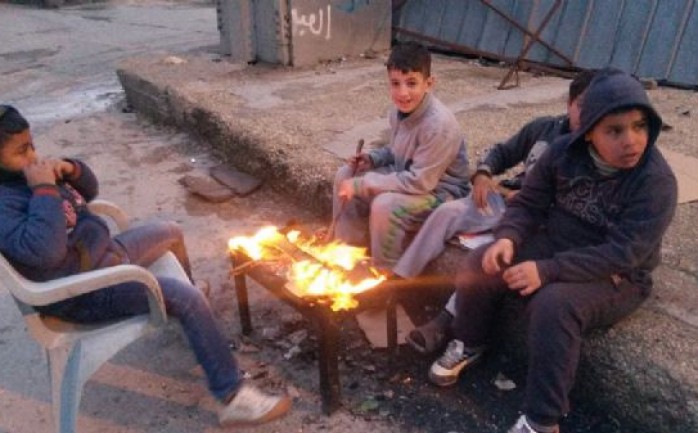 لقي مواطن ظهر السبت، مصرعه إثر اختناقه بغازات نيران التدفئة في مخيم المغازي وسط قطاع غزة.

وأفادت مصادر للوطنية، بأن المواطن يدعى محمود عليان (22 عاما