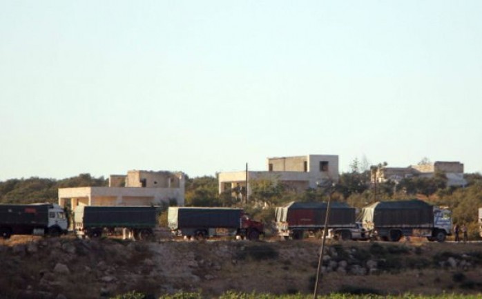 وصلت 70 شاحنة من المعونات الإنسانية إلى أربع بلدات سورية محاصرة للمرة الأولى منذ أكثر من ستة أشهر، حسبما قالت اللجنة الدولية للصليب الأحمر.

