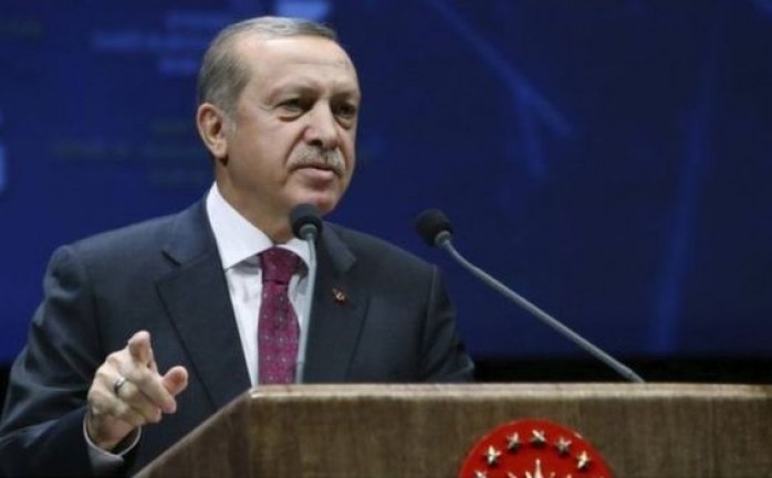 قال الرئيس التركي رجب طيب أردوغان، الاثنين، إن تركيا قد تجري استفتاء بشأن استمرارها في المفاوضات مع الاتحاد الأوروبي العام المقبل.


