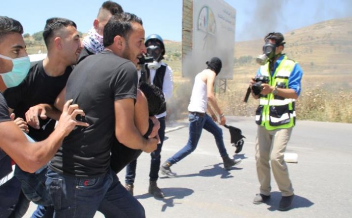 استشهد فجر الأحد، الشاب أحمد حازم عطا الريماوي (19 عاماً) برصاص قوات الاحتلال الإسرائيلي إثر اقتحامها بلدة بيت ريما شمال غرب مدينة رام الله.

وذكرت وزارة الصحة 