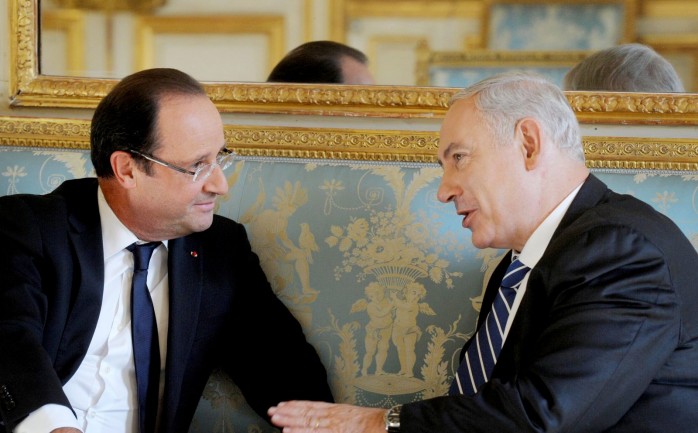 هاتف رئيس الوزراء الإسرائيلي بنيامين نتنياهو  مساء الأربعاء، الرئيس الفرنسي فرانسوا هولاند.

وقال نتنياهو لـ هولاند:" إنه إذا لم يتم عقد مؤتمر دولي في