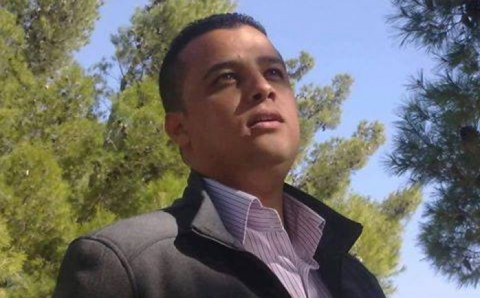 فتحت الشرطة الفلسطينية في مدينة نابلس الأربعاء تحقيقا في ملابسات العثور على  جثة مواطن من مخيم الفارعة في أحد المستشفيات بمدينة نابلس .