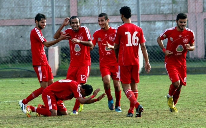 صعد فريق أهلي غزة إلى دوري الدرجة الممتازة رسمياً عقب فوزه على خدمات البريج 2-1 في المباراة التي جمعت الفريقين على ملعب بيت لاهيا شمال قطاع غزة، ضمن منافسات الأسبوع الثاني والعشرين والأخير، ل