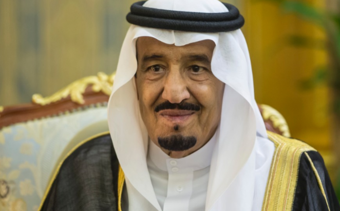 هنأ خادم الحرمين الشريفين، الملك سلمان بن عبدالعزيز آل سعود اليوم الأربعاء، دونالد ترامب بمناسبة فوزه بانتخابات الرئاسة في الولايات المتحدة الأميركية.

وقال الم