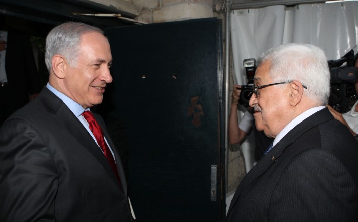 رئيس الوزراء الإسرائيلي بنيامين نتنياهو يؤكد أنه لا يزال متمسكًا بمبدأ الدولتين لحل النزاع الفلسطيني الإسرائيلي.