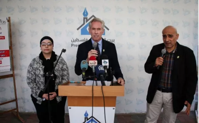 قال مدير برنامج رؤية غزة عام 2020 في مؤسسة الإغاثة الكاثوليكية "جاك بيرن" إن البرامج ممول من الوكالة  الأمريكية للتنمية الدولية "USAID" لتعزيز التعايش المبكر وإعادة 