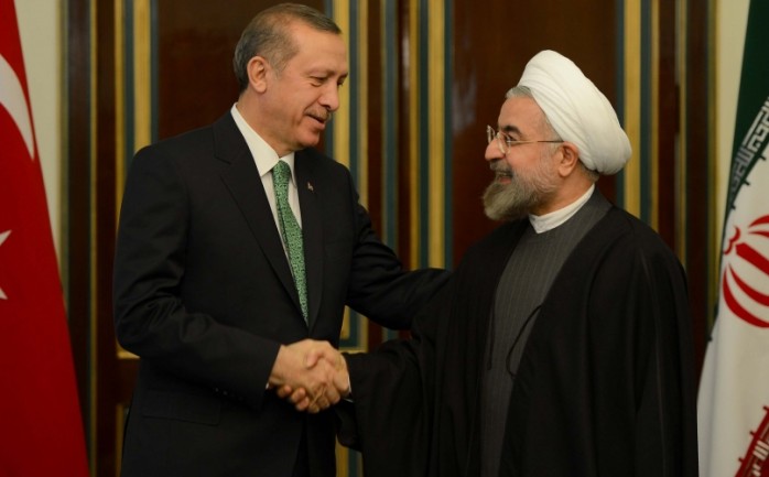 
أعلنت وكالة فارس الإيرانية للأنباء، أن الرئيس التركي رجب طيب أردوغان&nbsp;سيقوم بزيارة إلى الجمهورية الإيرانية الأسبوع المقبل.

