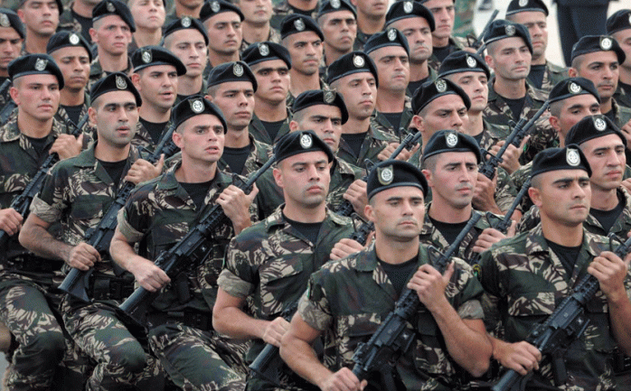 كشفت صحيفة الجمهورية اللبنانية، أن  وزير الدفاع الروسي سيرغي شويغو أعلنَ استعداد بلاده لدعم حاجات الجيش اللبناني.