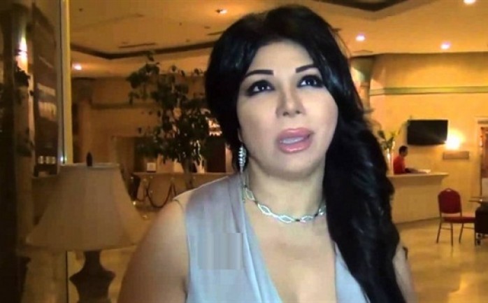 سقطت الفنانة المصرية غادة ابراهيم على الهواء مباشرة وتعرضت لحالة إغماء أثناء مشاركتها في حلقة تلفزيونية حول قضية "الدعارة" الأخيرة التي تعرضت لها، والتي كانت حديث مواقع التواصل الاجتماعي مؤخر