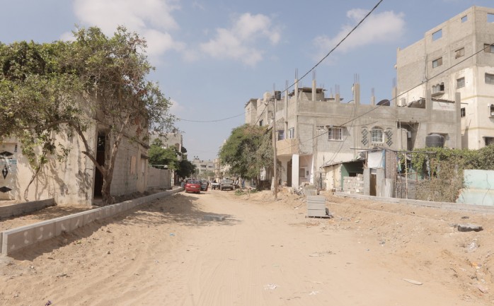 بدأت بلدية غزة بتطوير شارع المشاهرة وامتداد شارع أسماء بنت أبي بكر بحي التفاح شرق المدينة، ضمن 37 مشروعاً مختلفاً تنفذها البلدية حاليا في مناطق مختلفة.

وقالت البلدية في بيان وصل &quot;الوطني