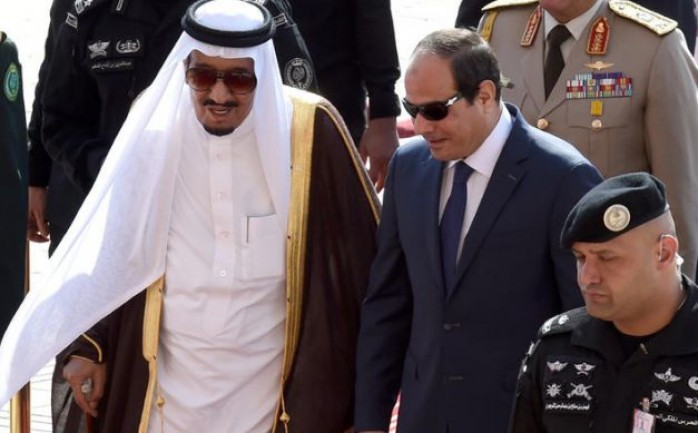 يصل العاهل السعودي الملك سلمان بن عبدالعزيز، اليوم الخميس، إلى العاصمة المصرية القاهرة في زيارة تعتبر الأولى منذ مبايعته ملكًا للمملكة العربية السعودية خلفًا للعاهل السعودي الراحل عبدالله بن 