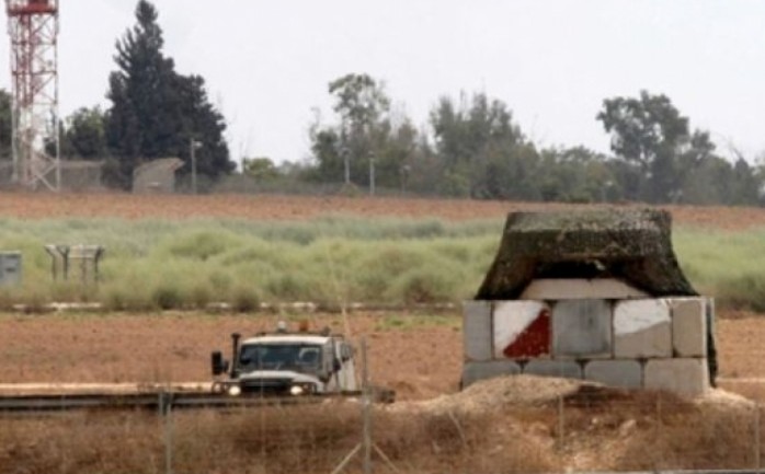فتحت قوات الاحتلال مساء الاثنين، نيران أسلحتها الرشاشة تجاه المواطنين والمزارعين شرق مدينة خانيونس جنوب قطاع غزة، دون أن يبلغ عن وقوع إصابات.

يذكر أن قوات الاحتلال على طول الشريط الحدودي 