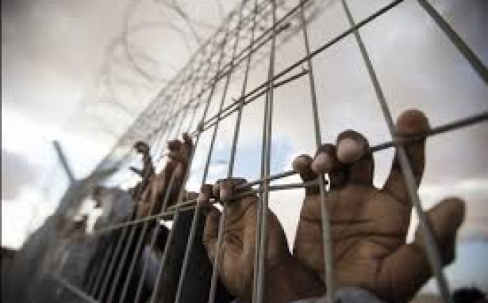 قال نادي الأسير إن خمسة أسرى من القدامى الذين رفضت سلطات الاحتلال الإفراج عنهم في آذار 2014 يدخلون أعواما جديدة خلال شهر يناير الجاري.

