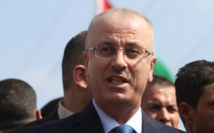 غادر رئيس الوزراء رامي الحمد الله اليوم الأحد، الأراضي الفلسطينية متوجهاً إلى الجزائر في زيارة رسمية.