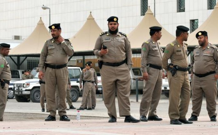 نفّذت وزارة الداخلية السعودية حكم القتل قصاصاً وتعزيراً في 4 جناة بمحافظة الطائف؛ حيث أقدم أحدهم &quot;سعودي الجنسية&quot;، على قتل 6 أشخاص؛ بينهم 5 أشقاء؛ حيث طعن أحدهم بسكين وأطلق النار على