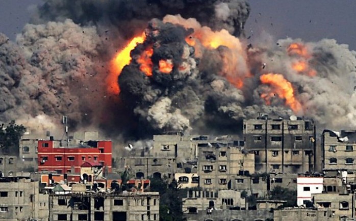 صور القصف على قطاع غزة خلال حرب عام  2014
