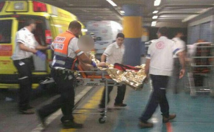 أصيب 9 إسرائيليين مساء الأربعاء، جراء تعرضهم لعملية إطلاق نار في مجمع تجاري بمدينة تل أبيب

وقال موقع 0404 ال