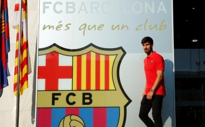 أكد لاعب الوسط الجديد لنادي برشلونة أندريه جوميز، أنه جاء إلى النادي برغبة قضاء أوقات جيدة والتعلم واللعب والمساعدة بأفضل طريقة لصالح الفريق الإسباني.

واجتاز جوميز الذي سيتم تقديمه