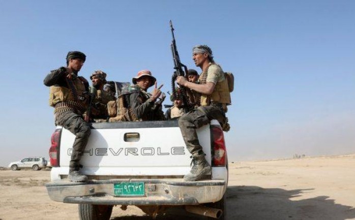 صادق مجلس النواب العراقي على قانون يضفي صيغة قانونية على وضع قوات الحشد الشعبي ويعتبرها مساندة للجيش مع الحفاظ على هويتها وخصوصيتها.

