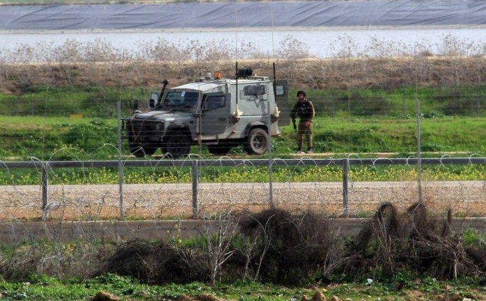 أصيب شابان صباح السبت، برصاص قوات الاحتلال الإسرائيلي قرب مطار غزة شرق مدينة رفح جنوب القطاع.

وقالت وزارة الصحة لـ&quot;الوطنيـة&quot; إن المواطنين كانا في أراضيهم لحظة إطلاق استهدا