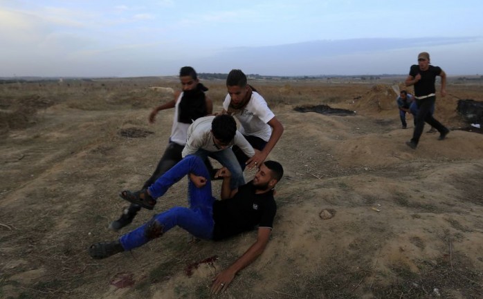 أعلنت المصادر الطبية في قطاع غزة عن اصابة شاب برصاص الاحتلال شرق مخيم البريج وسط قطاع غزة عصر الجمعة، إثر المواجهات التي اندلعت في تلك المنطقة.

وقالت المصادر إن شاب أصيب برصاص الاحت