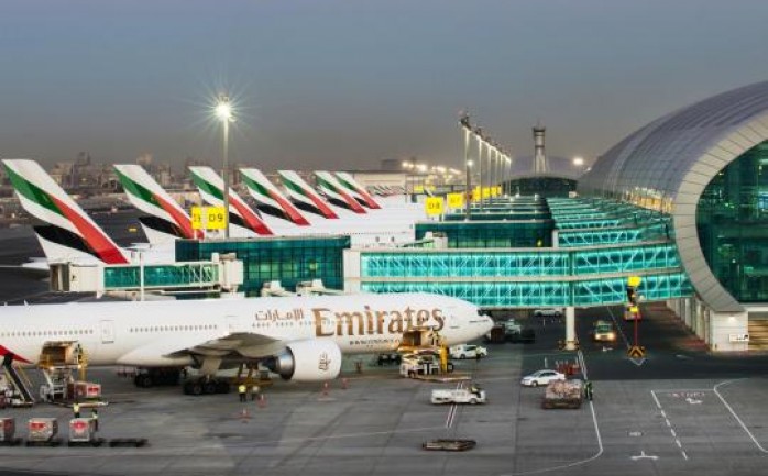   أغلقت سلطة الطيران في دبي، مطار المدينة المركزي لأكثر من ساعة وذلك بسبب تحليق طائرة بدون طيار فوقه مما أدى إلى اضطراب حركة النق