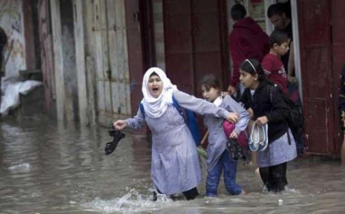 اعلنت وزارة التربية والتعليم في غزة عن تعطيل الدراسة غداً الخميس في كافة المدارس الحكومية والأونروا والخاصة.

وقالت الوزارة في بيان وصل الوطنية نسخة منع الأربعا
