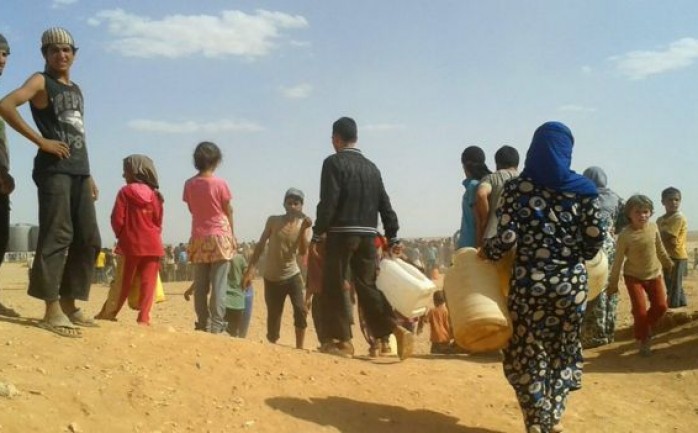 أعلنت منظمة الأمم المتحدة أنها استأنفت إيصال المعونات والمواد الإغاثية لنحو 85 ألفا من اللاجئين السوريين العالقين على الحدود مع الاردن.

