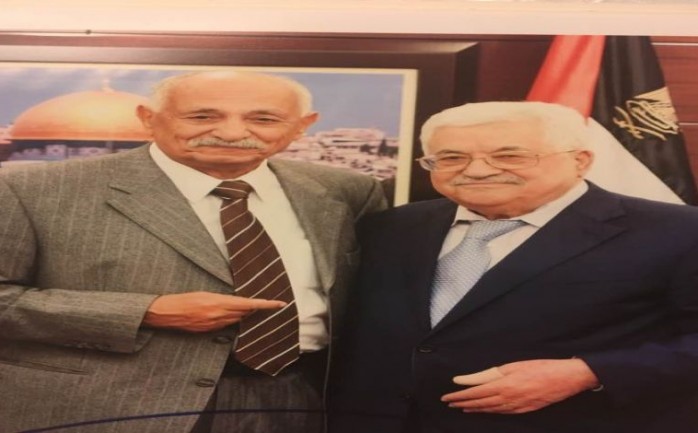 لقاء سابق بين الرئيس عباس وفريح أبو مدين