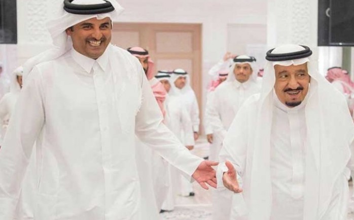 الأمير القطري تميم بن حمد والعاهل السعودي سلمان بن عبدالعزيز