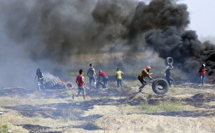 جانب من مواجهات جمعة رفع العلم على الحدود الشرقية لقطاع غزة