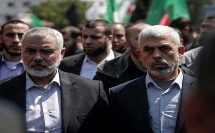 رئيس المكتب السياسي لحركة حماس إسماعيل هنية وقائد حماس في غزة يحيى السنوار