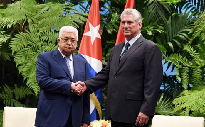 الرئيس محمود عباس، اثناء لقاء الرئيس الكوبي ميجيل دياز كانيل 1