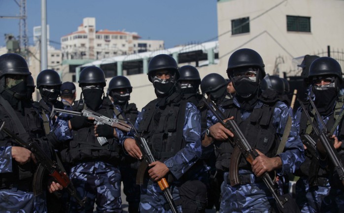 عناصر من الشرطة في غزة