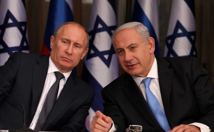 الرئيس الروسي فلاديمير بوتين مع رئيس وزراء الاحتلال الإسرائيلي بنيامين نتنياهو