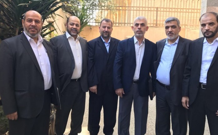 صورة وفد حماس في زيارة سابقة للقاهرة