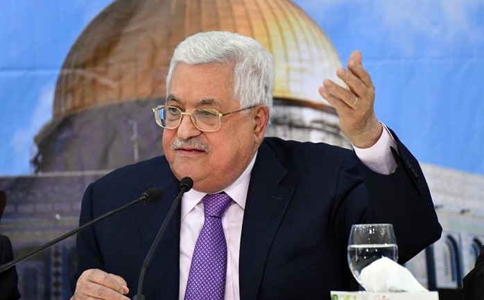 الرئيس محمود عباس أثناء اجتماع المجلس المركزي الفلسطيني في دورته ال29 دورة الشهيدة رزان النجار، والانتقال من السلطة إلى الدولة (أرشيف)