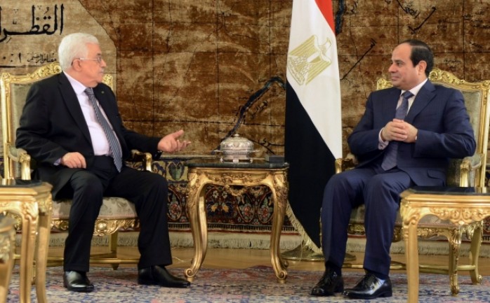 صورة من لقاء سابق بين الرئيس الفلسطيني محمود عباس والرئيس المصري عبد الفتاح السيسي