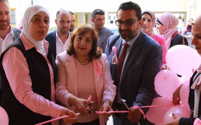 افتتاح فعاليات تشرين الأول لتوعية سرطان الثدي