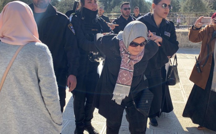 اعتقال سيدة من القدس اليوم
