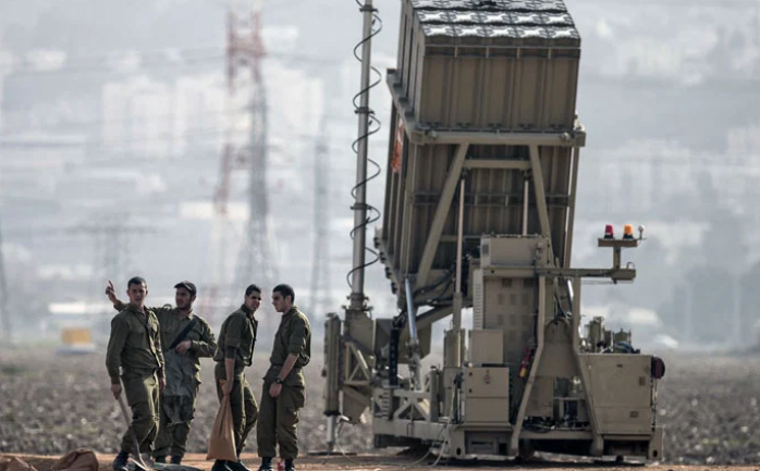 بطاريات نظام القبة الحديدية الدفاعي "الإسرائيلي"